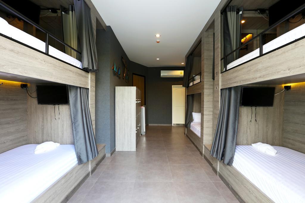 Bed in 6-Bed Female Dormitory Room